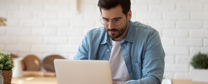 Travail à Distance pour les Gouvernements - Opportunités et Défis